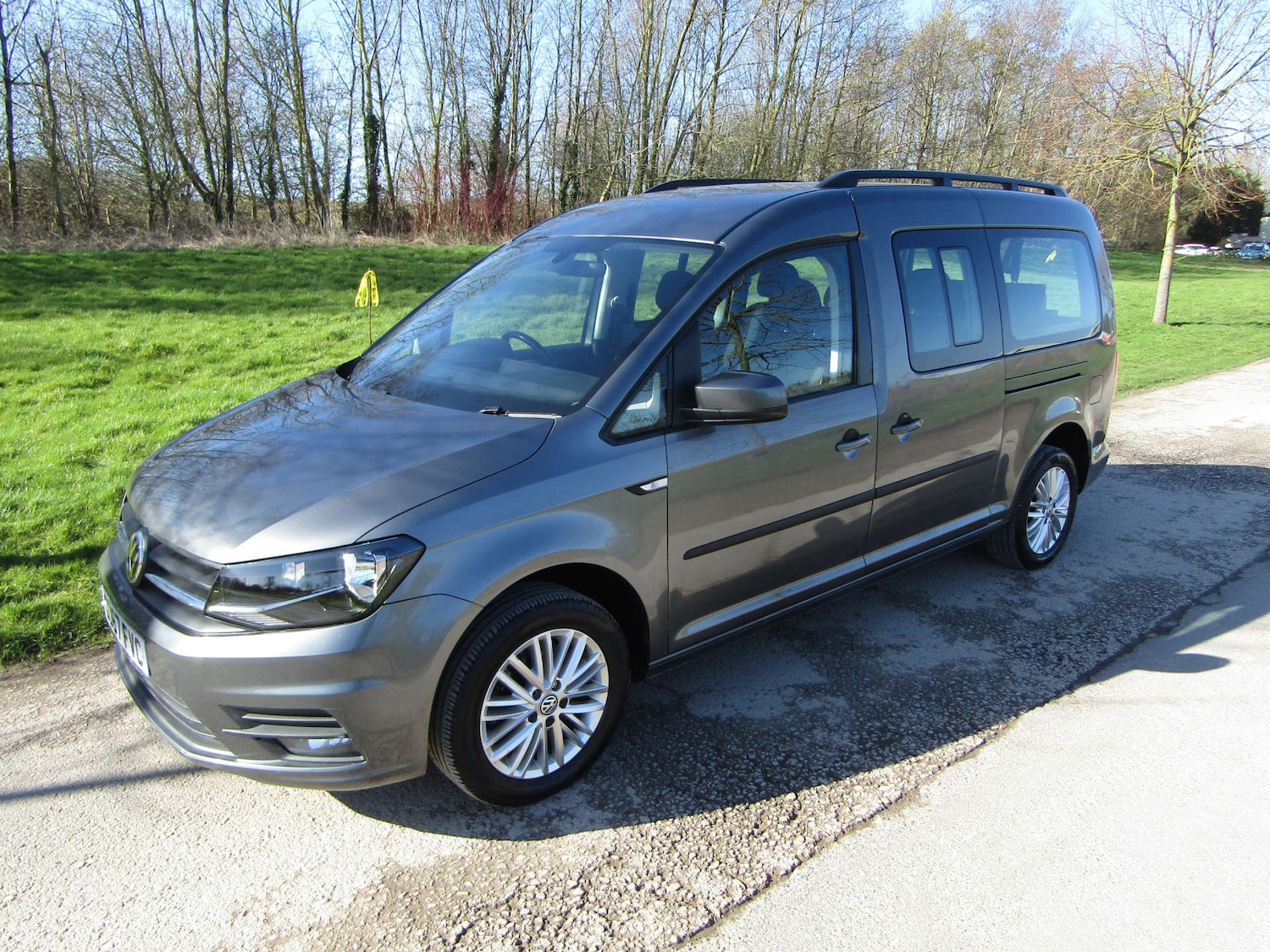 Used Volkswagen Caddy Maxi Life 2017 for sale - 77920825: Photo 4