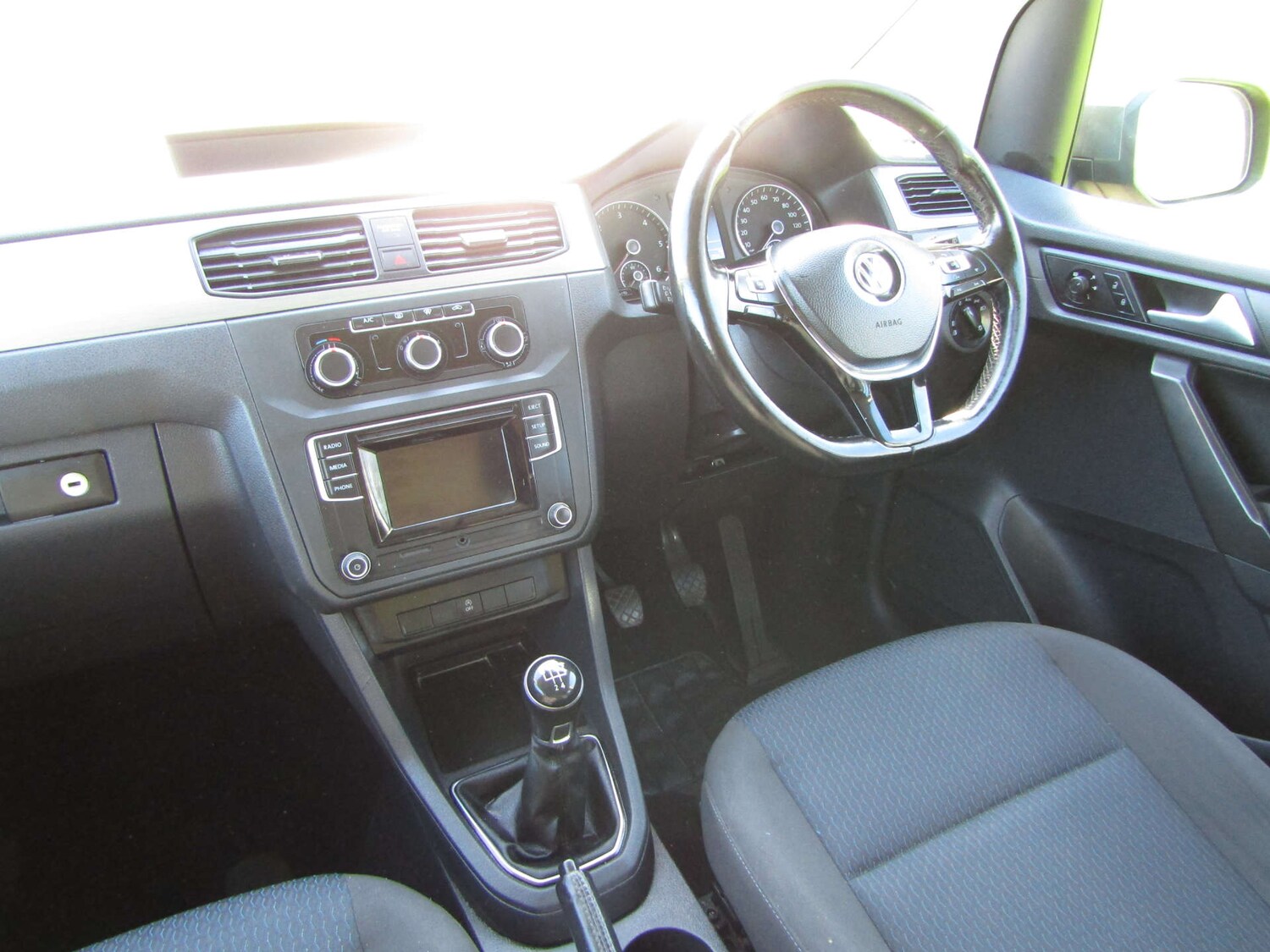 Used Volkswagen Caddy Maxi Life 2017 for sale - 77920825: Photo 9