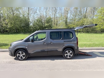 Used Peugeot Rifter 2024 for sale - 78340612: Photo