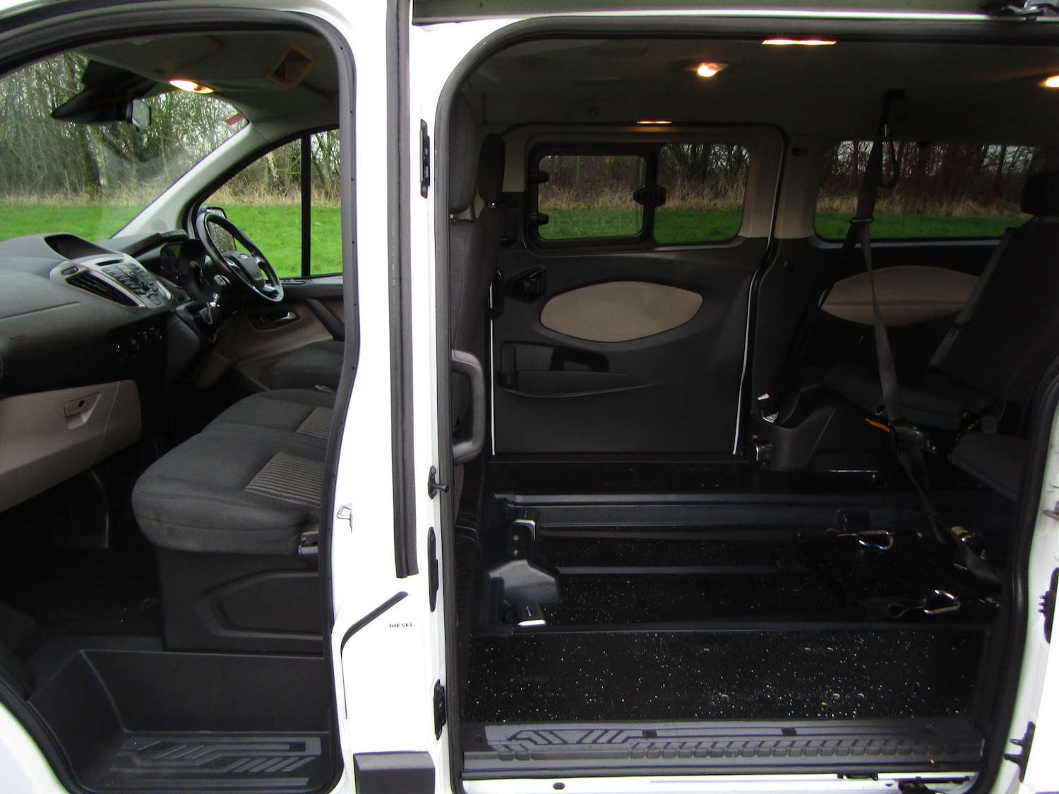 Used Ford Tourneo Custom 2017 for sale - 78078337: Photo 10