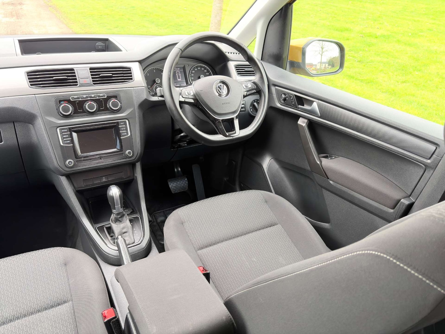 Used Volkswagen Caddy Maxi Life 2021 for sale - 78011942: Photo 10