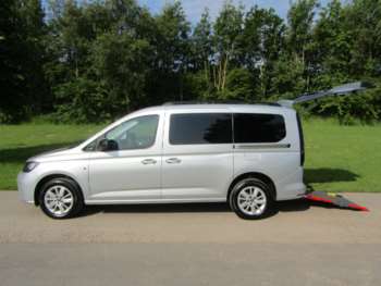 2023 - C20 2.0 TDI Wheelchair Accessible Disabled Mobility Adapted Vehicle WAV MPV 5-Door