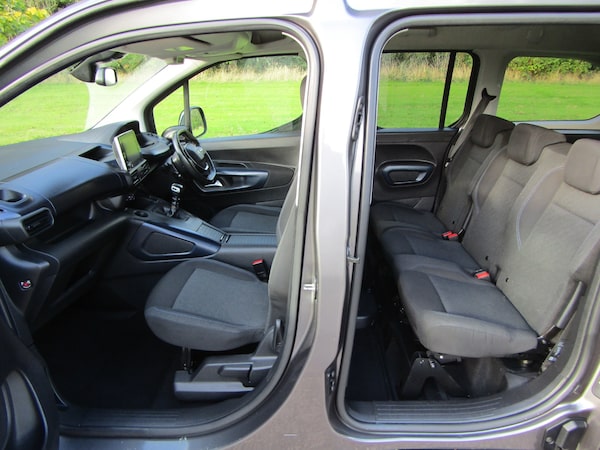 Used Peugeot Rifter 2022 for sale - 76126207: Photo 10