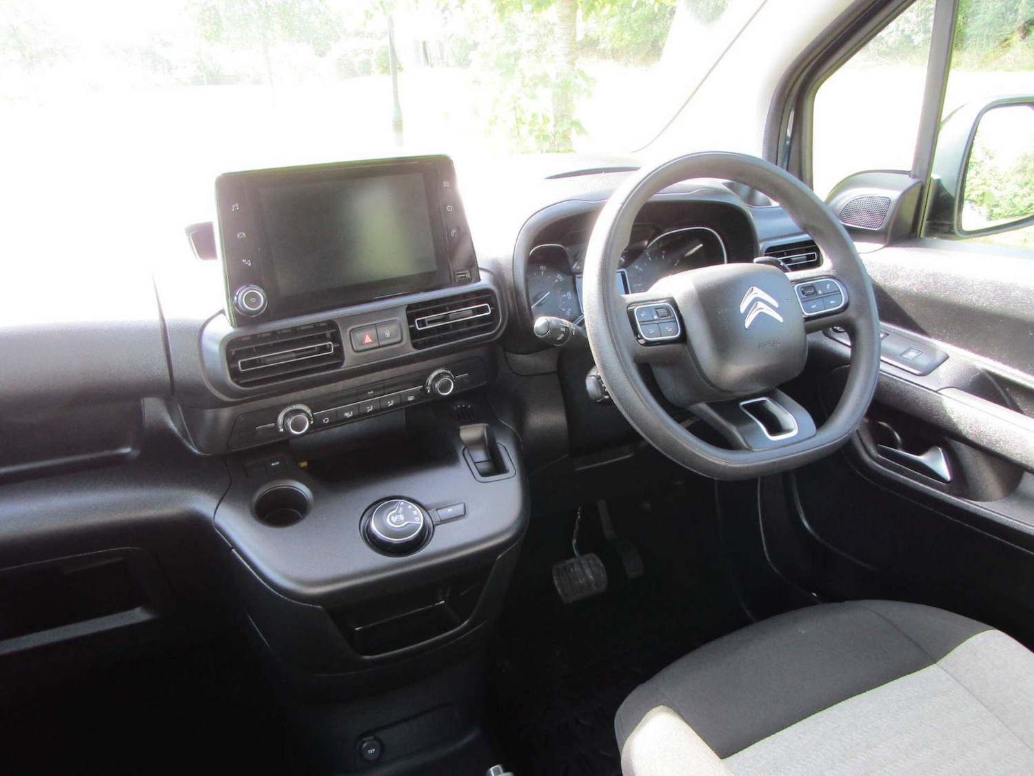 Used Citroen Berlingo 2022 for sale - 76909075: Photo 11