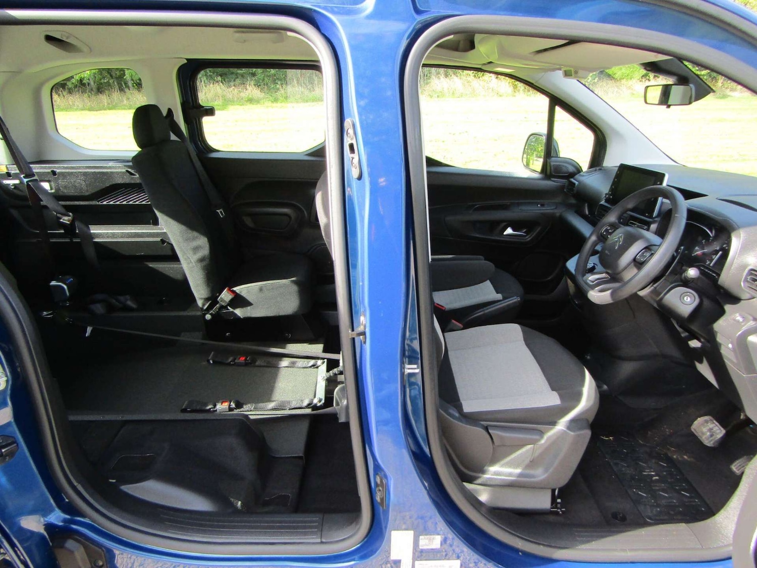 Used Citroen Berlingo 2022 for sale - 76909075: Photo 8