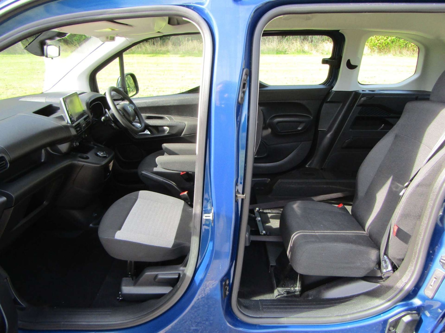 Used Citroen Berlingo 2022 for sale - 76909075: Photo 9
