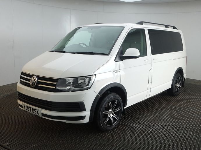 Used Volkswagen Transporter Shuttle 2017 for sale - 76391411: Photo 1