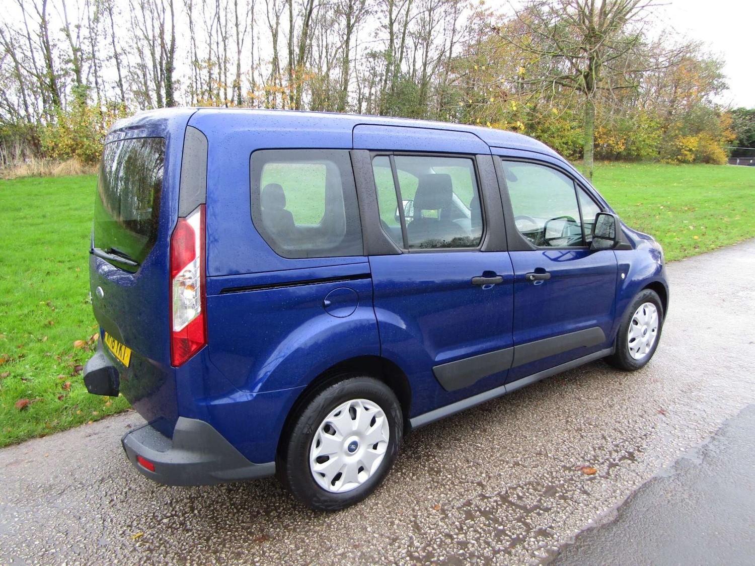 Used Ford Tourneo Connect 2018 for sale - 76968856: Photo 6