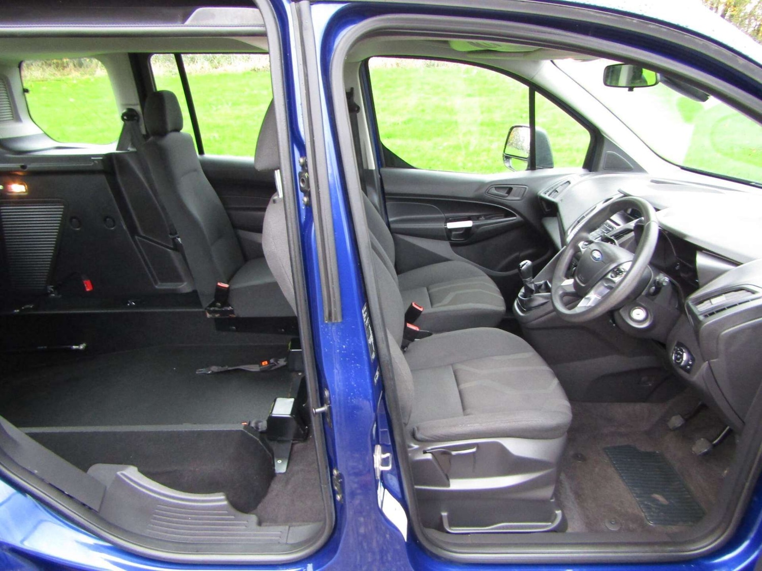 Used Ford Tourneo Connect 2018 for sale - 76968856: Photo 8