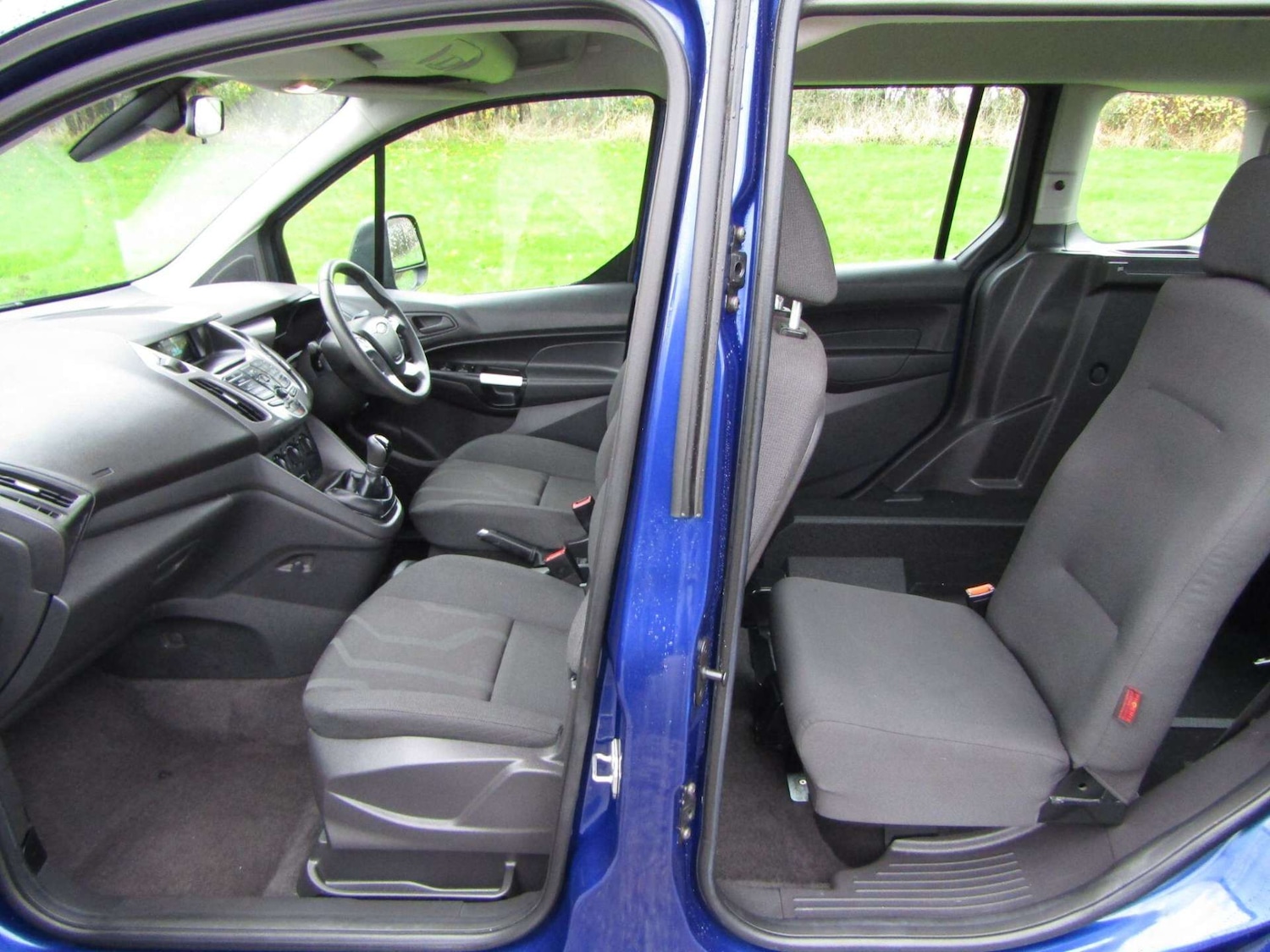 Used Ford Tourneo Connect 2018 for sale - 76968856: Photo 9