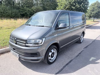 Used Volkswagen Transporter Shuttle 2019 for sale - 79841093: Photo