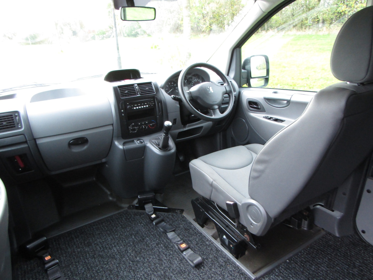 Used Peugeot Expert Tepee 2011 for sale - 76421718: Photo 10