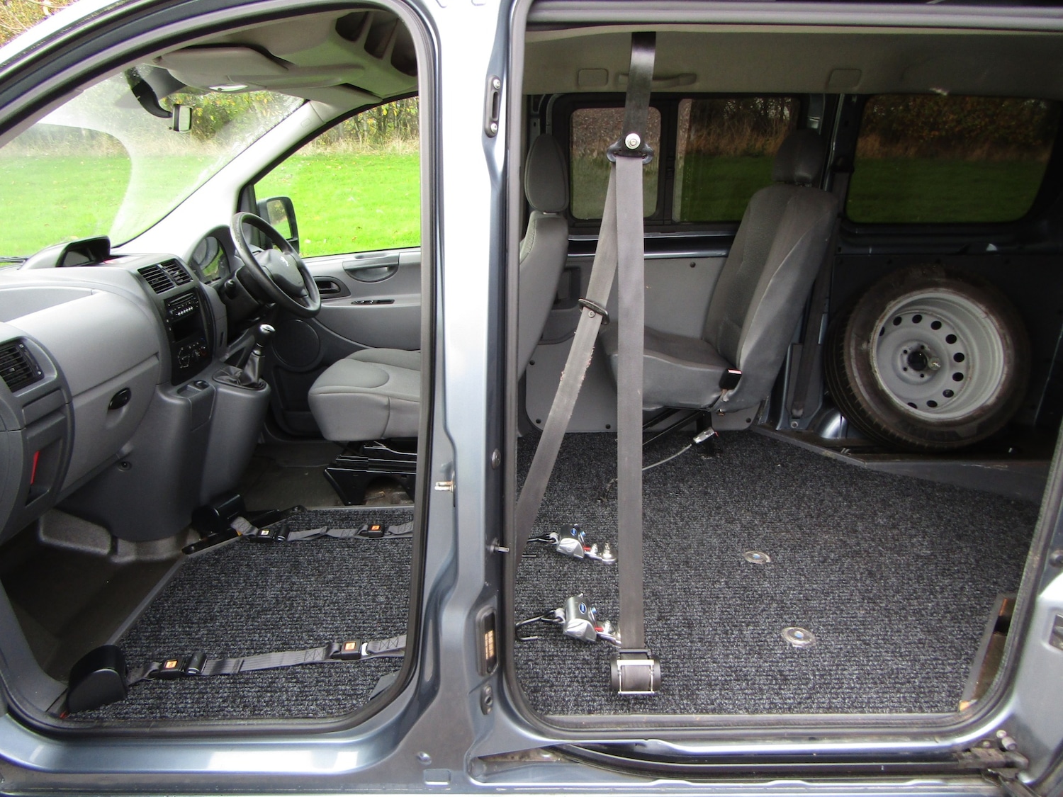 Used Peugeot Expert Tepee 2011 for sale - 76421718: Photo 7