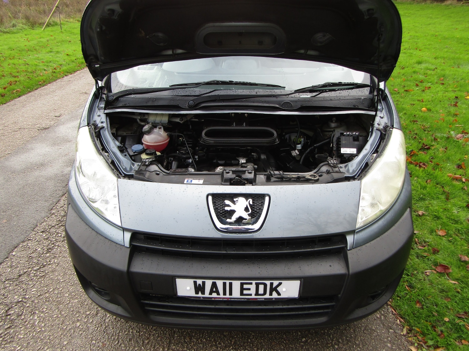 Used Peugeot Expert Tepee 2011 for sale - 76421718: Photo 9