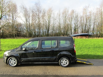 2021 (70) - 1.5 EcoBlue Zetec 5dr Powershift Wheelchair Accessible Vehicle WAV