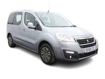 Used Peugeot Partner Tepee 2018 for sale - 76968847: Photo