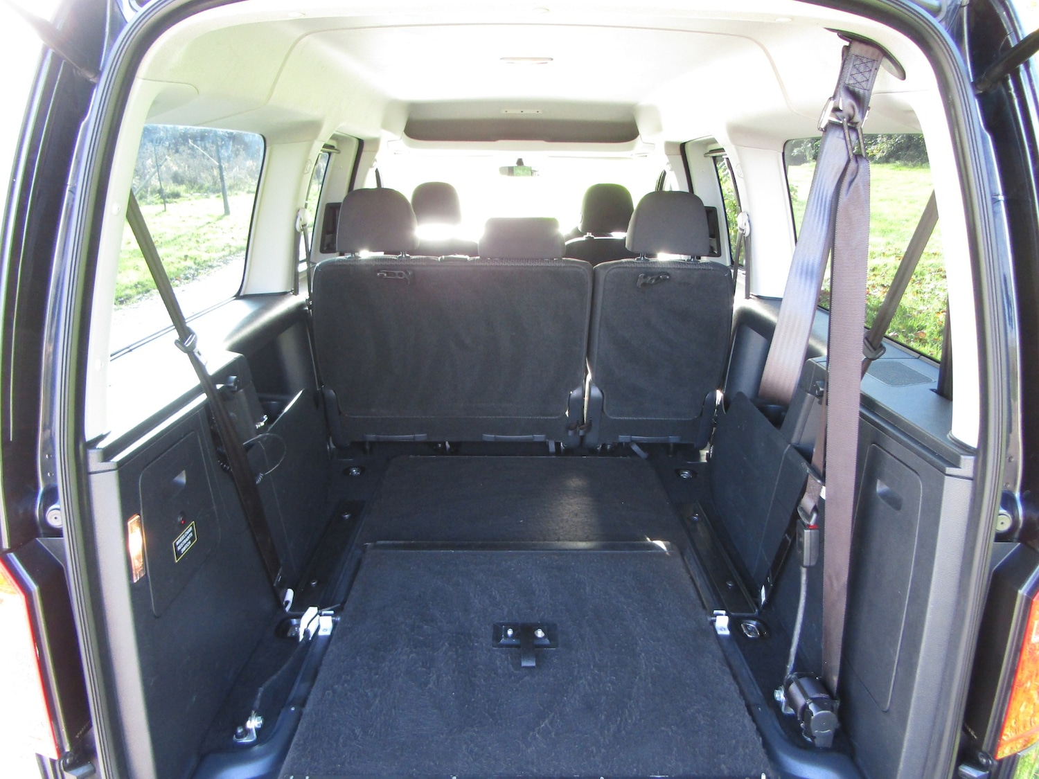 Used Volkswagen Caddy Maxi Life 2018 for sale - 76144170: Photo 11