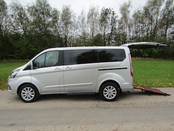 Ford - Tourneo Custom