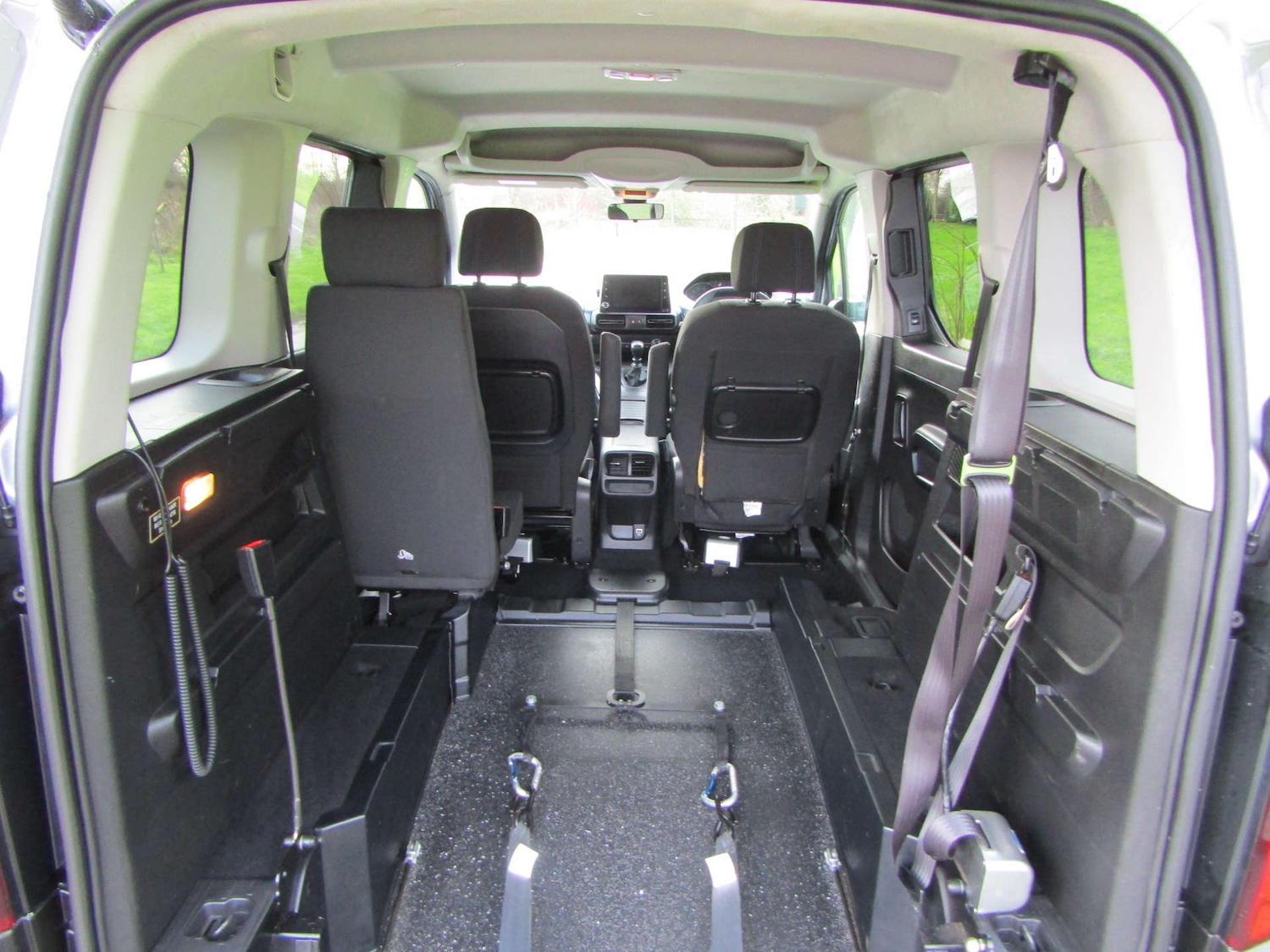 Used Peugeot Rifter 2023 for sale - 76968912: Photo 11