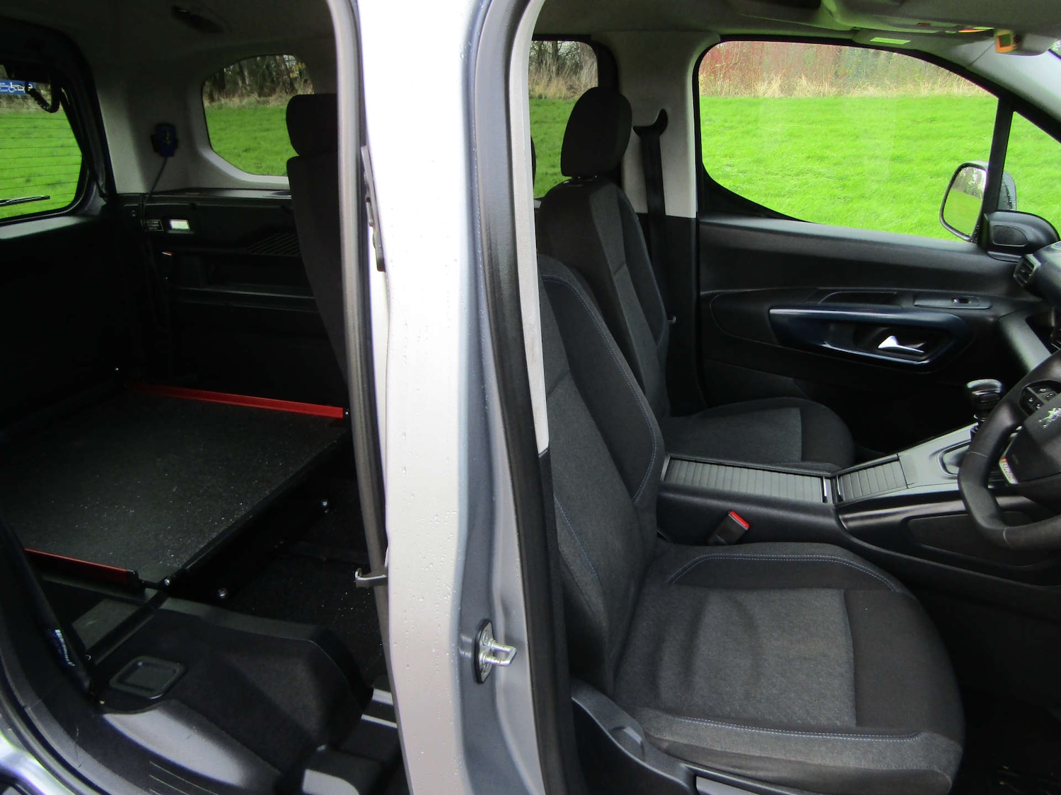 Used Peugeot Rifter 2023 for sale - 76968912: Photo 8