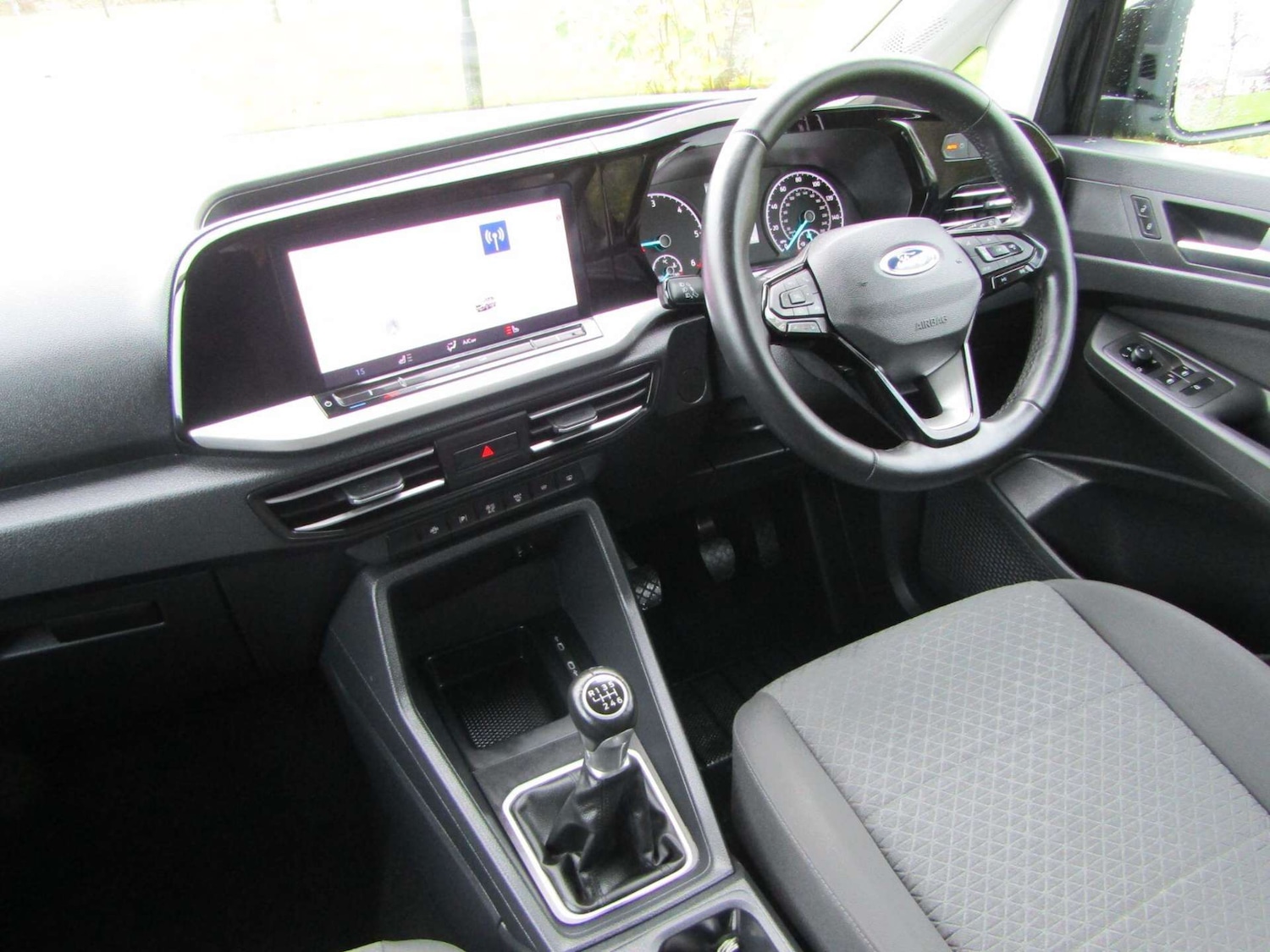 Used Ford Tourneo Connect 2024 for sale - 76909072: Photo 10