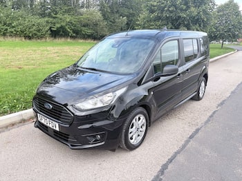 Used Ford Grand Tourneo Connect 2020 for sale - 79841049: Photo