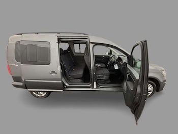 Used Volkswagen Caddy Maxi Life 2021 for sale - 77385491: Photo