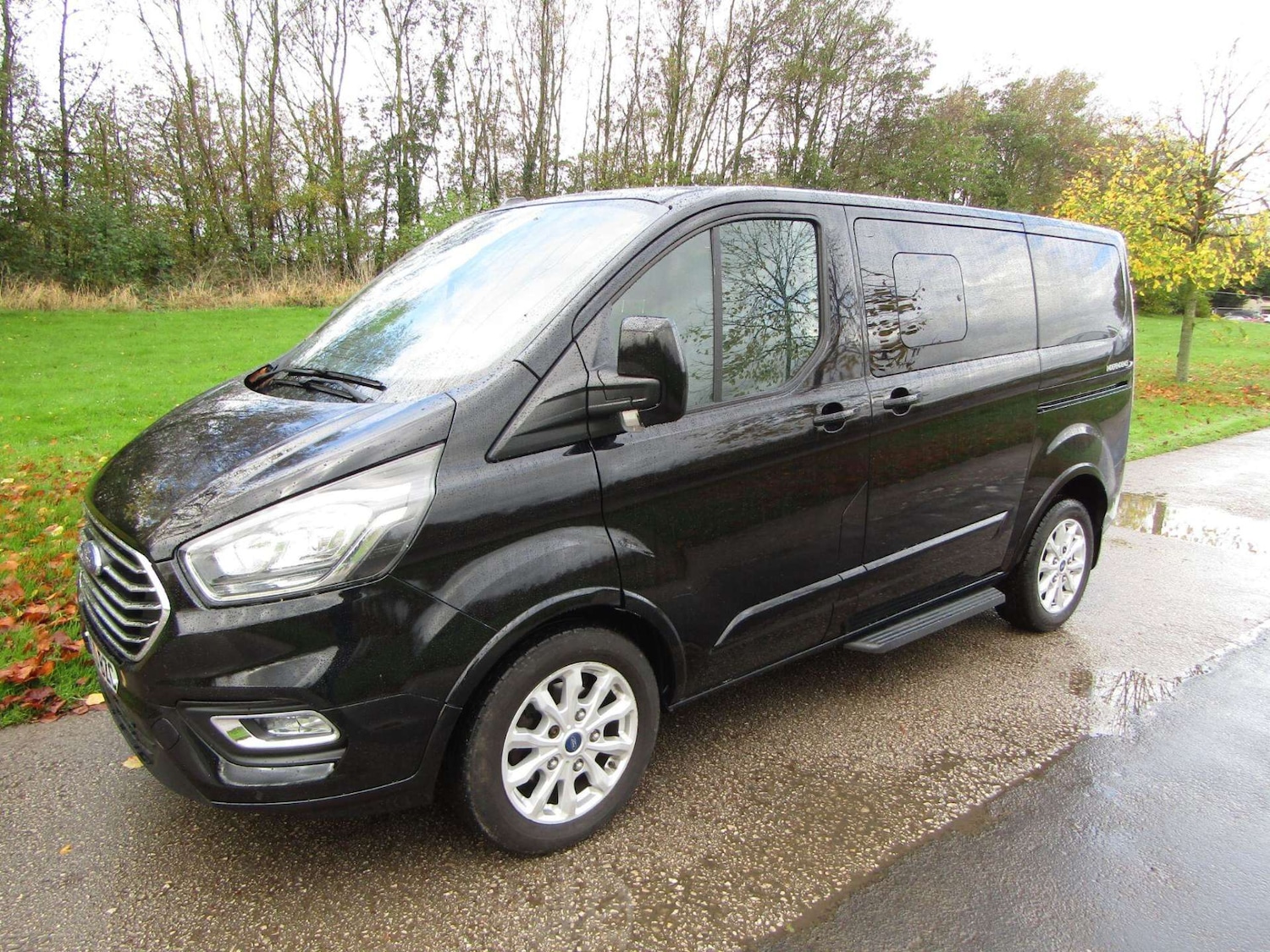 Used Ford Tourneo Custom 2020 for sale - 76968906: Photo 4
