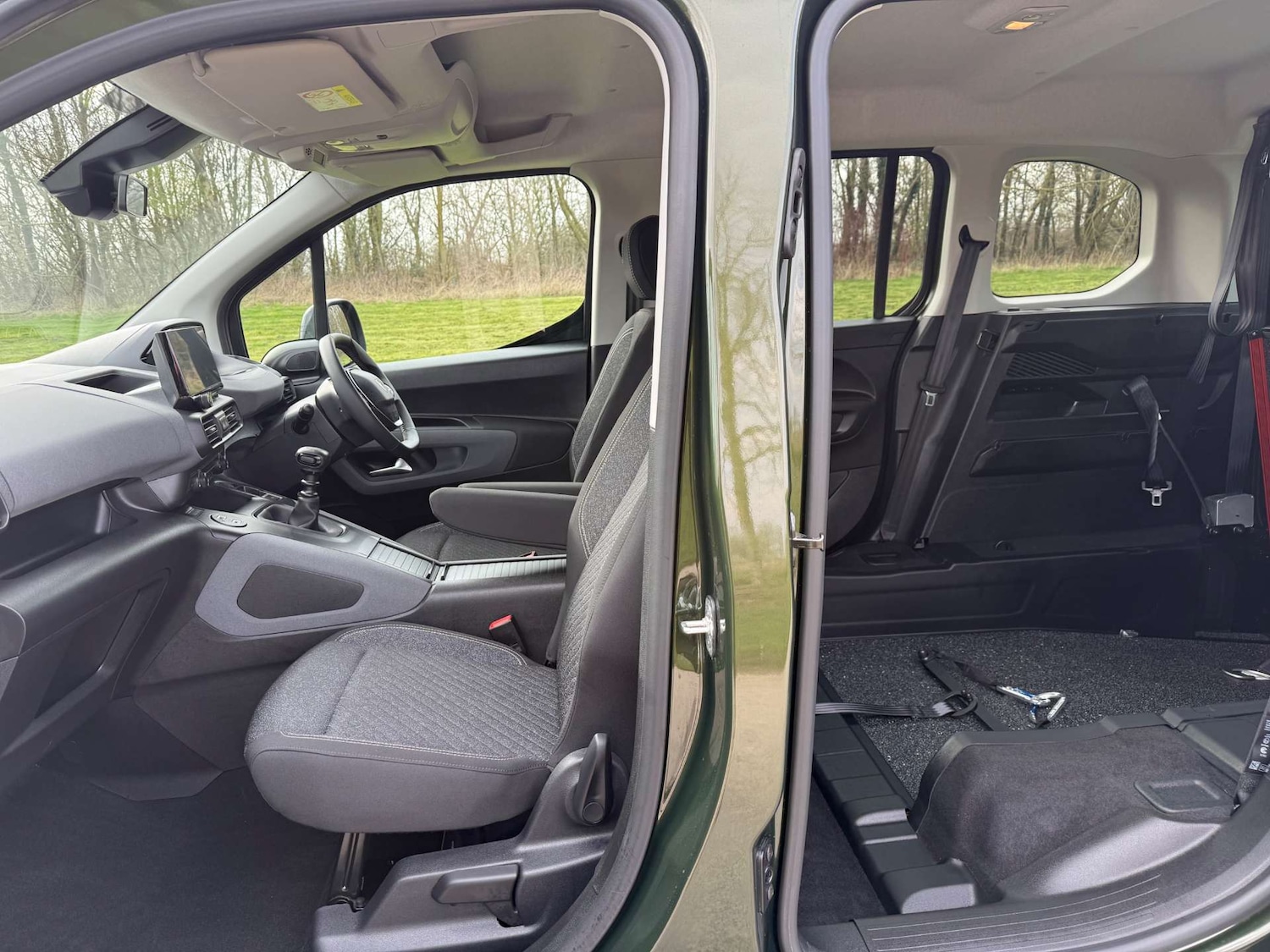 Used Peugeot Rifter 2025 for sale - 77603955: Photo 10