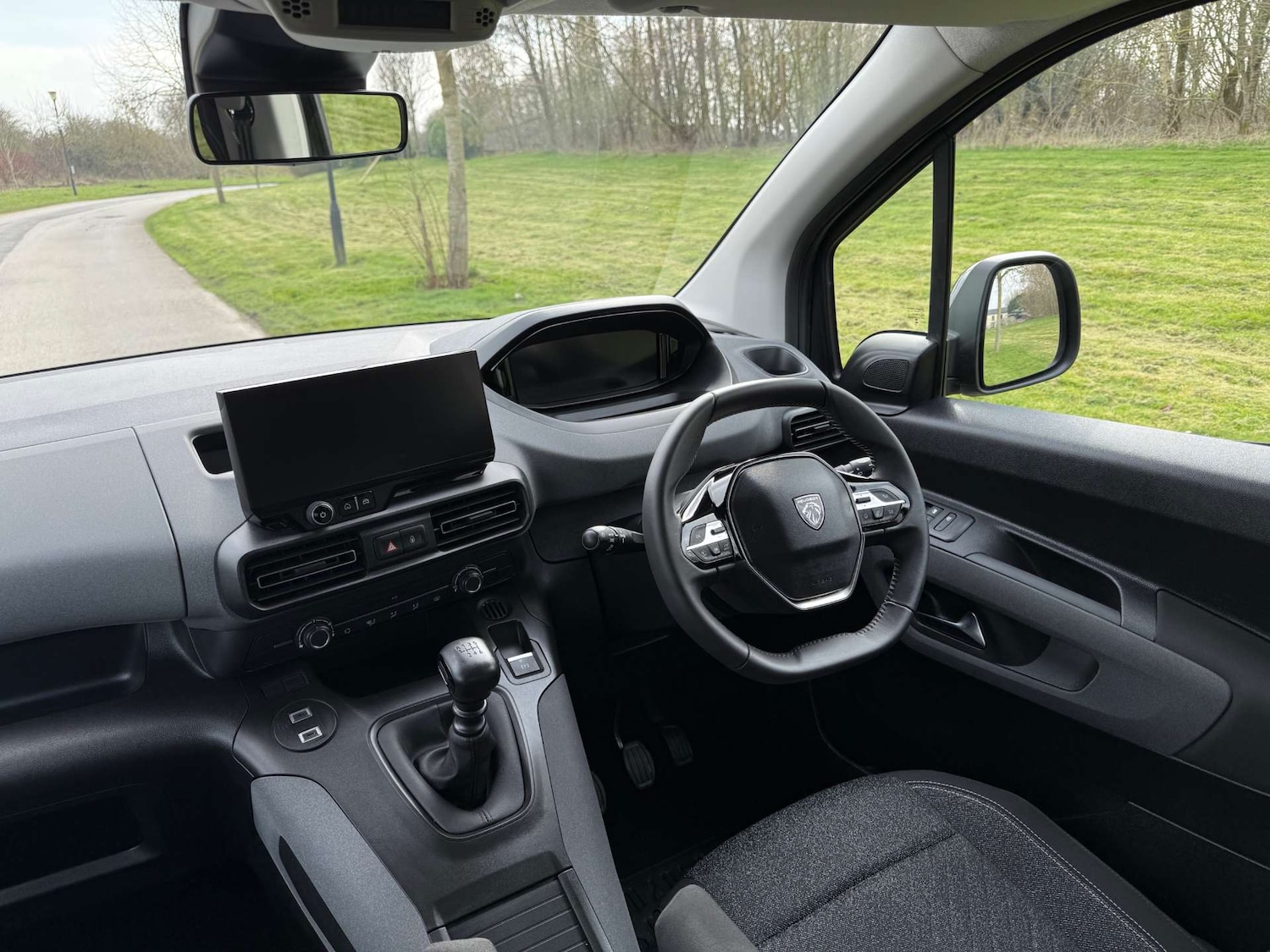 Used Peugeot Rifter 2025 for sale - 77603955: Photo 11