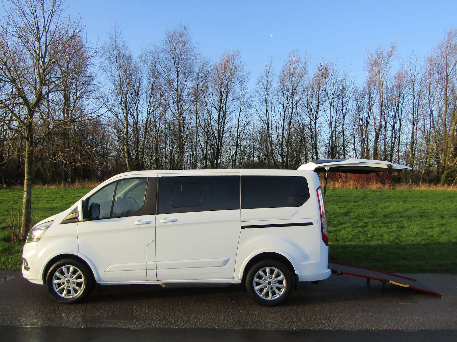 Used Ford Tourneo Custom 2019 for sale - 76909140: Photo 1