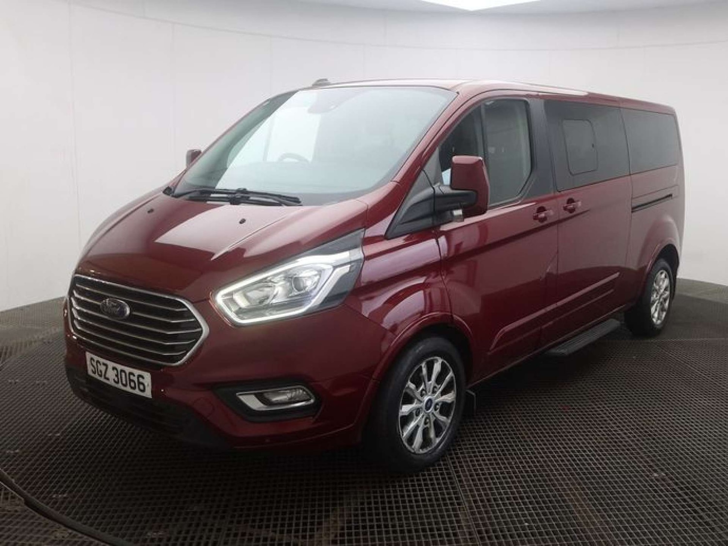 Used Ford Tourneo Custom 2020 for sale - 77590590: Photo 1