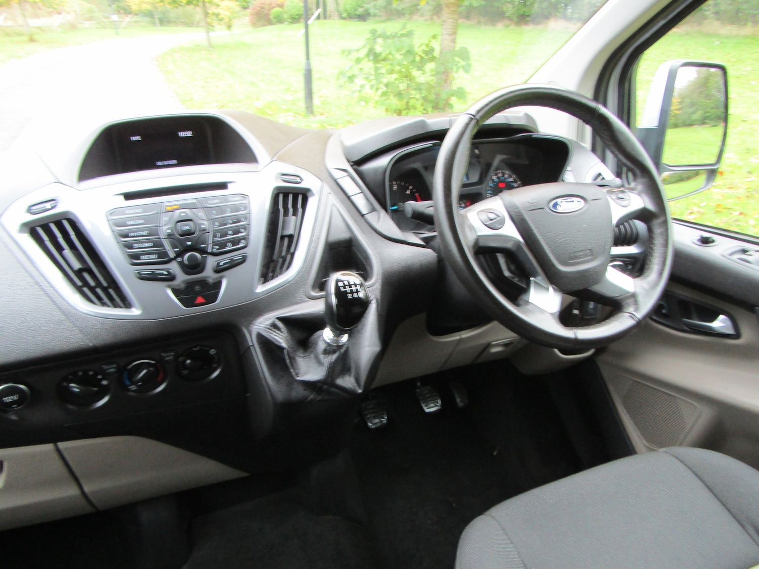 Used Ford Tourneo Custom 2018 for sale - 75982740: Photo 10