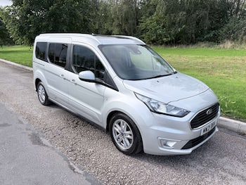 Used Ford Grand Tourneo Connect 2021 for sale - 79841060: Photo