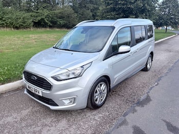 Used Ford Grand Tourneo Connect 2021 for sale - 79841060: Photo