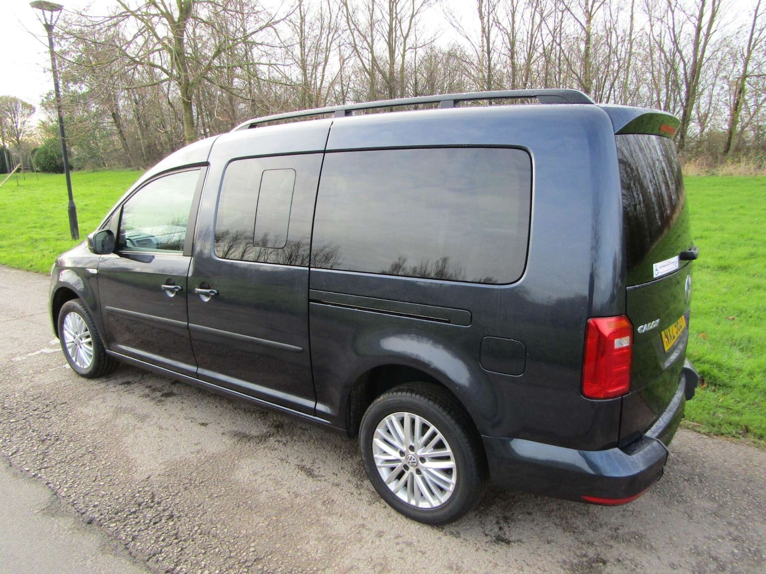Used Volkswagen Caddy Maxi Life 2020 for sale - 76909103: Photo 5