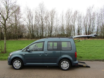 Volkswagen Caddy Life feature image