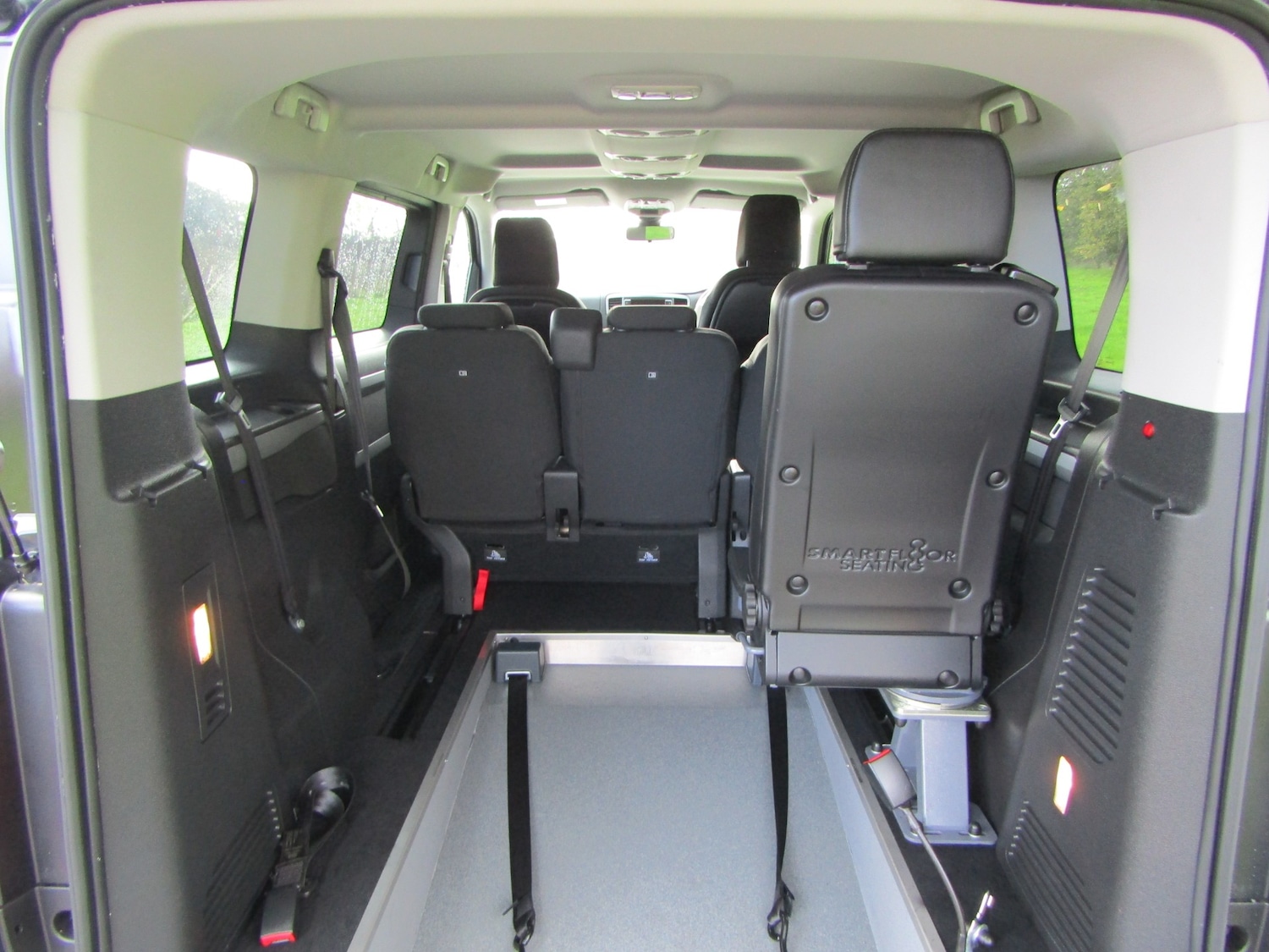 Used Peugeot Traveller 2021 for sale - 76329363: Photo 8