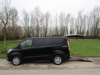 Used Ford Tourneo Custom 2019 for sale - 79841121: Photo