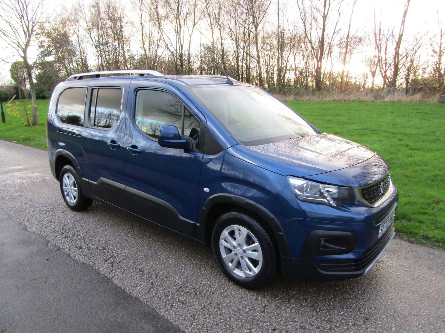 Used Peugeot Rifter 2020 for sale - 76909080: Photo 3