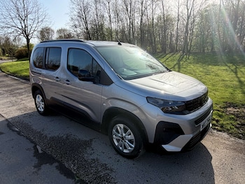 Used Peugeot Rifter 2024 for sale - 77998589: Photo