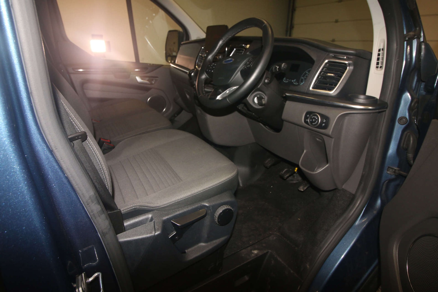 Used Ford Tourneo Custom 2021 for sale - 77508809: Photo 4