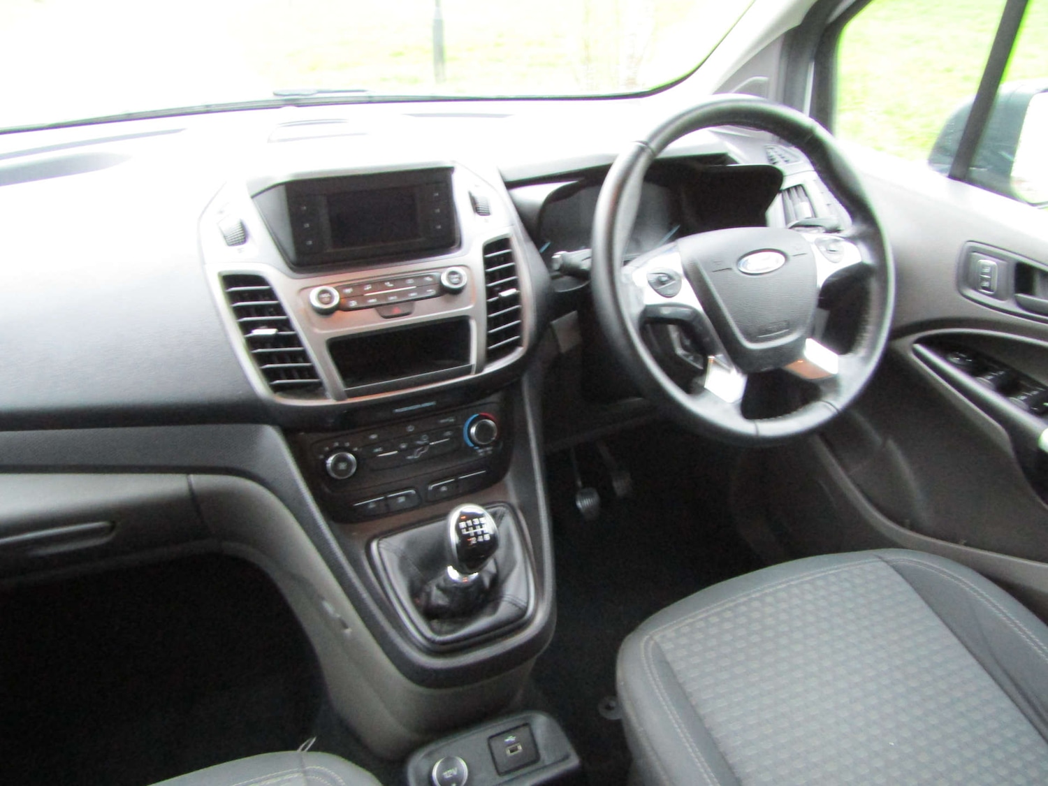 Used Ford Grand Tourneo Connect 2019 for sale - 76968816: Photo 11