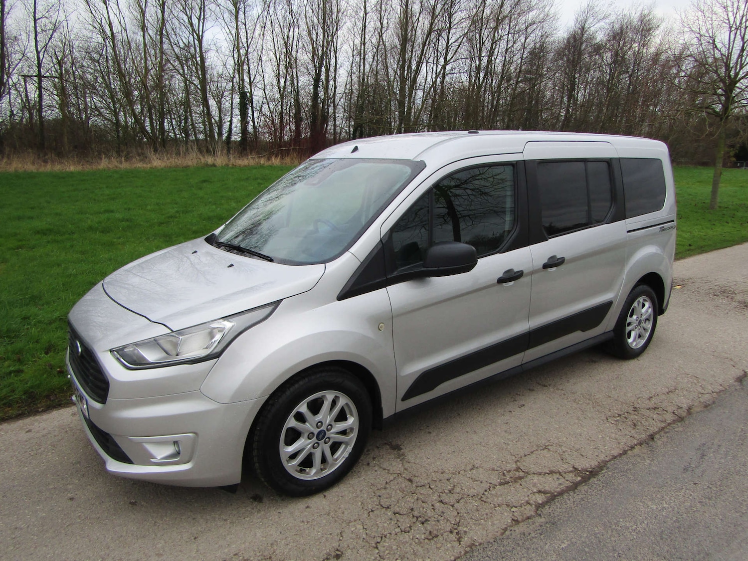 Used Ford Grand Tourneo Connect 2019 for sale - 76968816: Photo 4