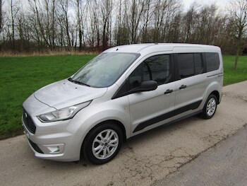 Used Ford Grand Tourneo Connect 2019 for sale - 76968816: Photo