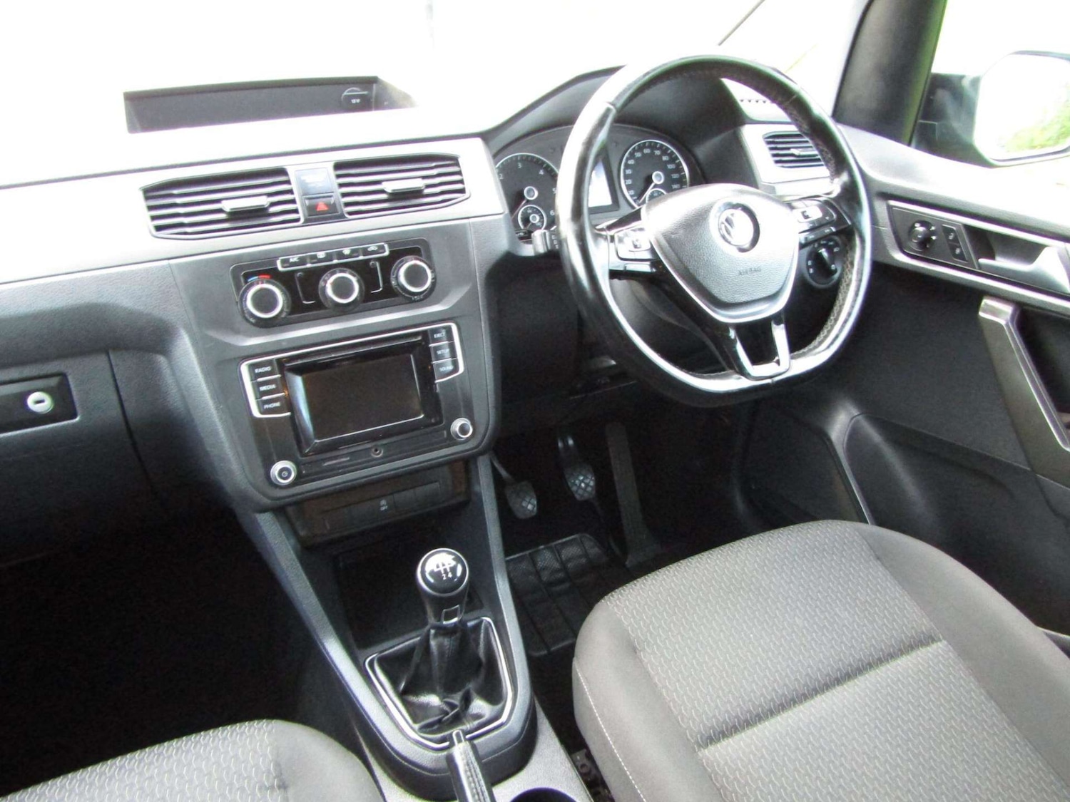 Used Volkswagen Caddy Maxi Life 2016 for sale - 76968878: Photo 10