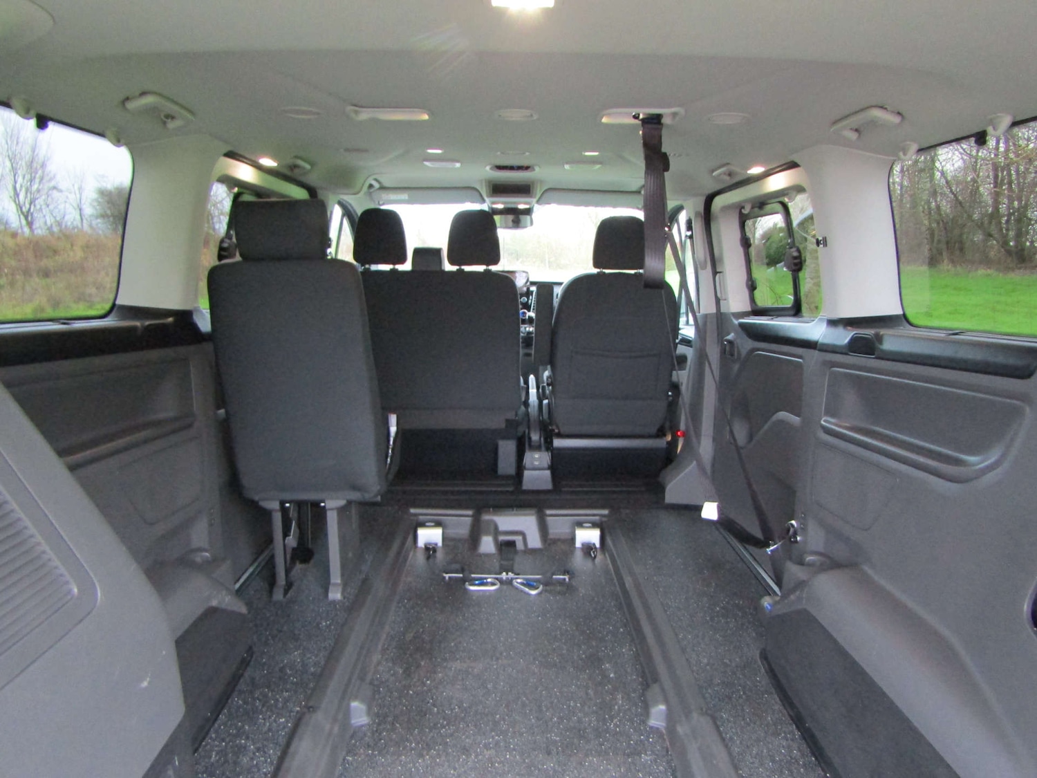 Used Ford Tourneo Custom 2019 for sale - 76968873: Photo 7