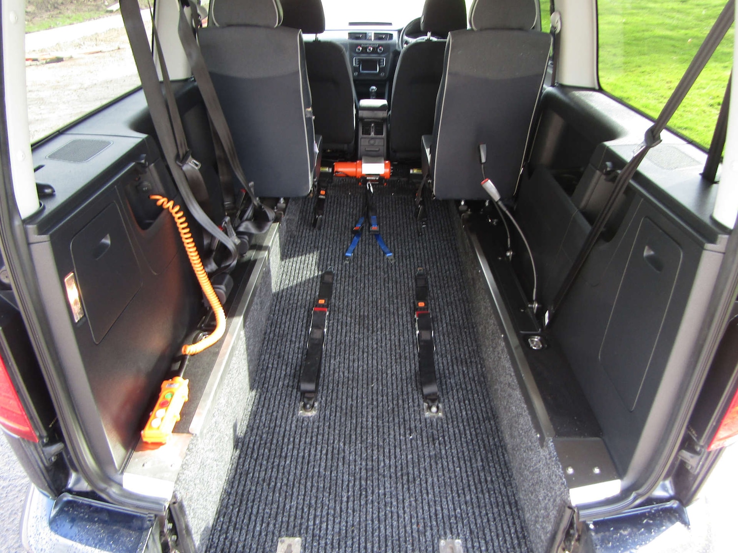 Used Volkswagen Caddy Maxi Life 2020 for sale - 77946396: Photo 7