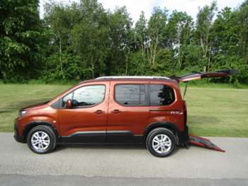 2021 (21) - 1.2 PureTech Allure [5 Seats] 5dr Wheelchair Accessible Vehicle WAV