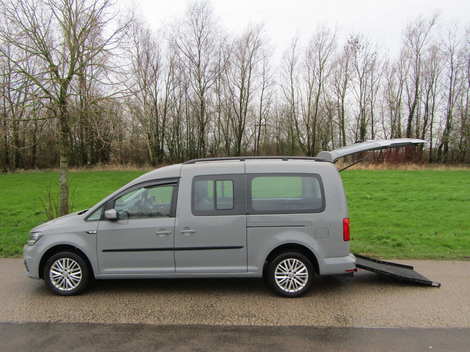 Used Volkswagen Caddy Maxi Life 2020 for sale - 77035685: Photo 1